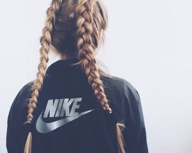 Untitled Jessica Riley, Boring Hair, Messy Hairstyles, Hair Dos, Gorgeous Hair, Hair Day, Pretty Hairstyles, Hair Hacks, Hair Looks