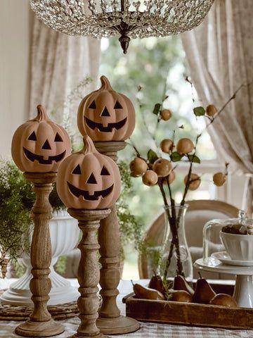 Pumpkins On Fireplace Hearth, Expensive Halloween Decorations, 2024 Halloween Decor Trends, Lori Mitchell Halloween Display, French Country Halloween Decor, How To Mix Fall And Halloween Decor, Halloween Vignettes Decorating Ideas, Halloween Shelf Decor Ideas, Halloween Decor 2024