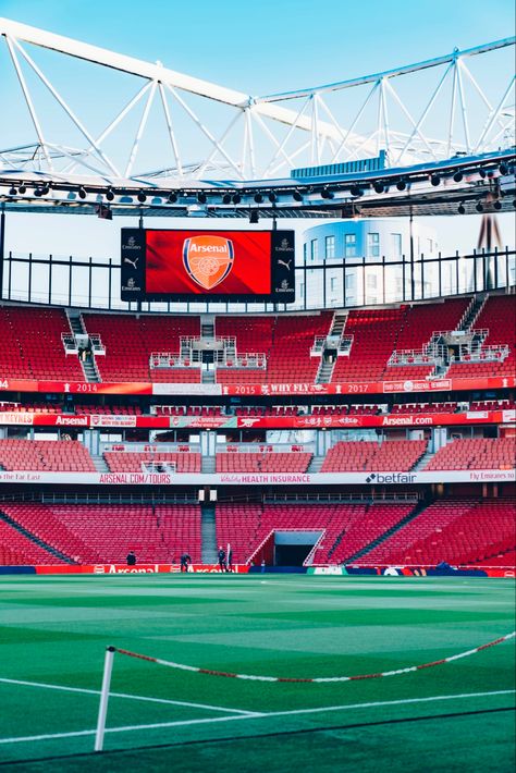 Arsenal Pictures, Arsenal Stadium, Arsenal Match, Arsenal Fc Wallpapers, Stadium Wallpaper, Arsenal Wallpapers, Benfica Wallpaper, Arsenal Manager, Emirates Stadium