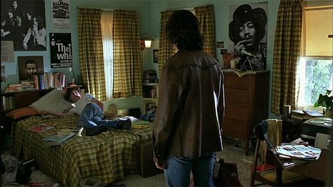 teenage bedrooms on screen  Almost Famous Cinephile Room, 1970 House, Movie Bedroom, 70s Bedroom, Boys On Film, Teenager Bedroom, Teenager Room, Teenager Bedroom Boy, Teen Boy Room