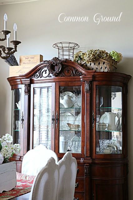 common ground : Ideas on Styling a Cabinet or Cupboard Top Cabinet Top Decor, Top Of Cabinet Decor, China Cabinet Decor, Top Of Cabinets, Dining Room Cabinet, Above Cabinets, Above Kitchen Cabinets, Kitchen Cabinets Decor, Shabby Chic Interiors