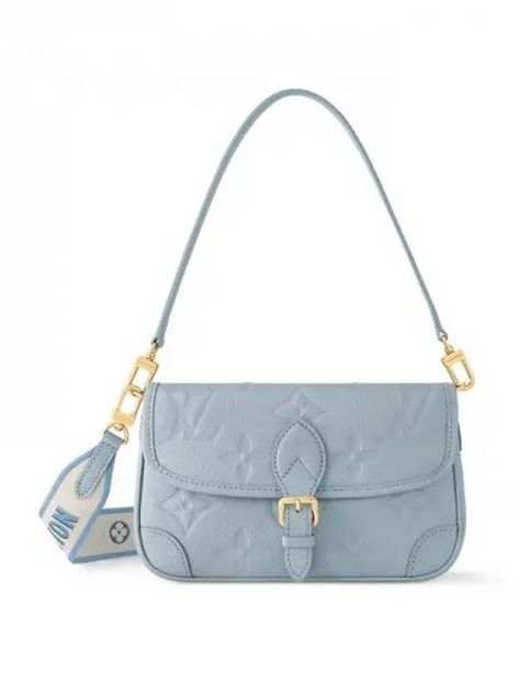 Gender: Women   Brand: LOUIS VUITTON   Product Name: Diane Blue Hour M46846   Bags Alora Code: 67002651   Origin: Italy   Designer Style ID M46846 Blue Designer Bag, Tas Celine, Louis Vuitton Clothes, Hermes Blue, Louis Bag, Louis Vuitton Women, Cream Bags, Bags Louis Vuitton, Girly Bags