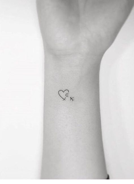 Small Wrist Tattoos, Cute Small Tattoos, Discreet Tattoos, Wrist Tattoo, Dainty Tattoos, Subtle Tattoos, Friend Tattoos, Little Tattoos, Simplistic Tattoos