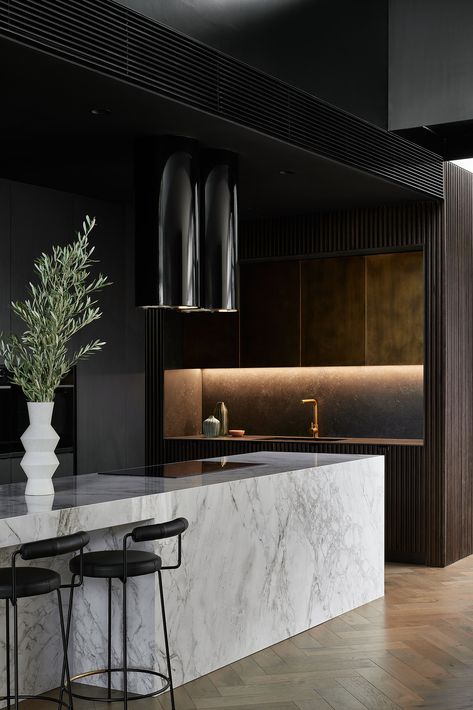 Marble Dining Table Decor, Steel Staircase, Black Interiors, Timber Walls, Iron Chef, Herringbone Floor, Kitchen Hoods, Under Cabinet Lighting, Dining Table Marble