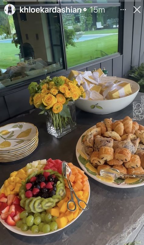 Kardashian Mother, Fall Brunch, Fruit Platter, Kardashian Jenner, Wedding Food, Party Food, Happy Mothers Day, Kim Kardashian, Party Planning