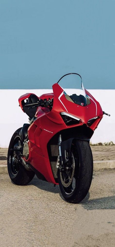 Unleash Your Ride: Explore Stunning 4K Motorcycle Wallpapers Ducati Panigale V2 Wallpaper, Ducati Panigale V4 Wallpapers Hd, Ducati Panigale V4 Wallpapers Iphone, Ducati Panigale V4 Wallpapers, Ducati Wallpaper, Ducati V4s, Ducati Motorbike, Ducati Supersport, Custom Motorcycles Bobber