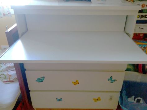 Ikea Chest Of Drawers Hack, Ikea Drawer, Pull Out Desk, Small Room Desk, Malm Chest Of Drawers, Ikea Chest Of Drawers, Guest Bedroom/office, Desk Hacks, Ikea Drawers