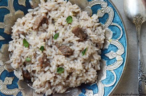 In the mood for risotto? Try this amazingly silky and simple lamb risotto for dinner and you won't be sorry! High Carb Diet, Creamy Rice, Easy Dinner Recipe, Mushroom Risotto, Red Rice, Fresh Oregano, Roasted Garlic, No Carb Diets, Italian Restaurant