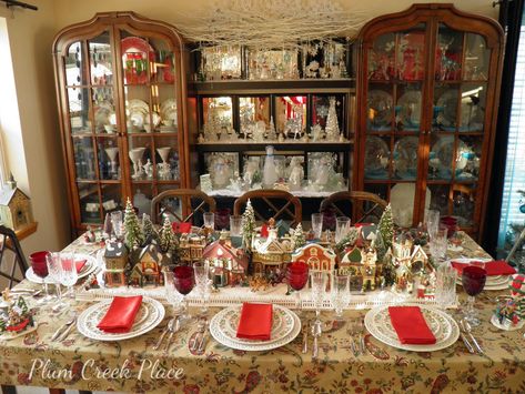 Village Tablescape, Entryway Table Christmas, Christmas Village Table, Tablescape Christmas, Christmas Tree Village, Christmas Village Sets, English Christmas, Dining Room Centerpiece, Christmas Dining Table