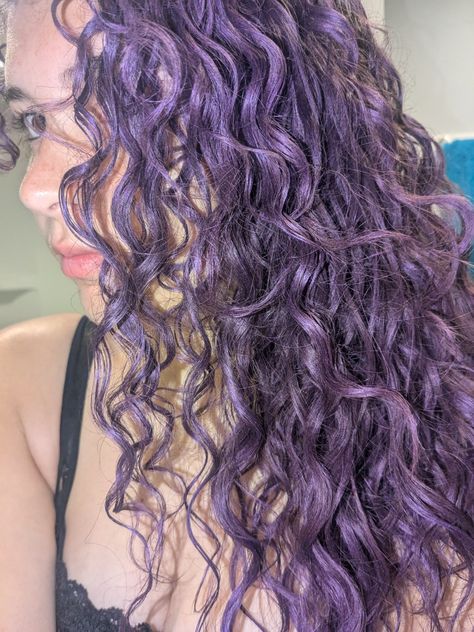 curly purple hair Curly Hair Dark Purple, Purple Hair Curly Short, Internalized Misogyny, Purple Curly Hair, Eggplant Hair, Curly Purple Hair, Oil For Curly Hair, Dark Curly Hair, Dark Purple Hair