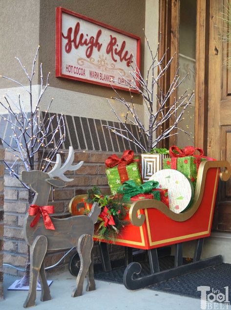 Diy Santa Sleigh, Wood Deer, Wood Reindeer, Wood Santa, Sleigh Rides, Diy Christmas Ornaments Easy, Reindeer Decorations, Christmas Yard Decorations, Front Porch Christmas Decor Ideas