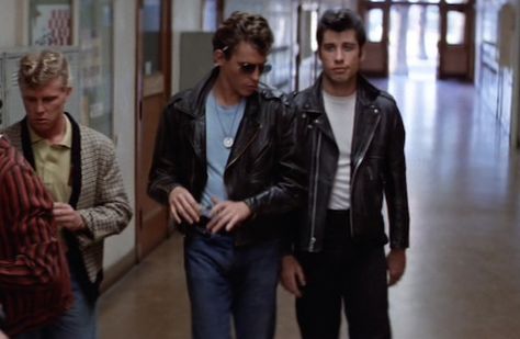 Grease Kenickie Grease, Fashion Vampire, Nerd Costumes, Greaser Aesthetic, Greaser Style, Grease 1978, Grease Live, 50s Costume, Grease Movie