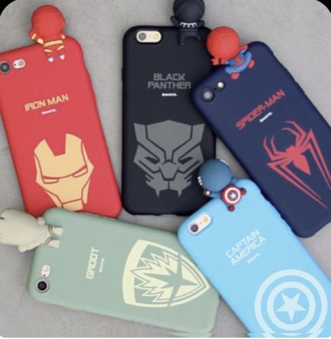 Captain America Poster, Marvel Jewelry, Marvel Fashion, Saying Hi, Capas Samsung, Image Spiderman, Superhero Gifts, Marvel Gifts, Marvel Clothes