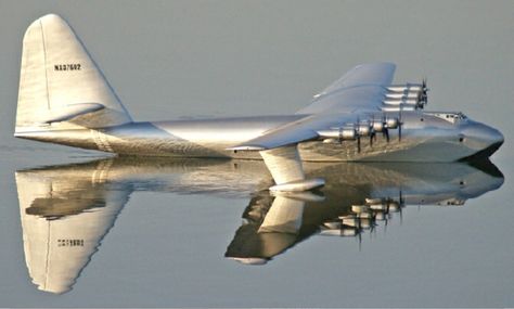 Howard Hughes H-4 Hercules, aka the Spruce Goose. Just watch the movie The Aviator. Spruce Goose, Sopwith Camel, United Air, Pilot Seats, The Spruce, Howard Hughes, The Aviator, New Aircraft, Supermarine Spitfire