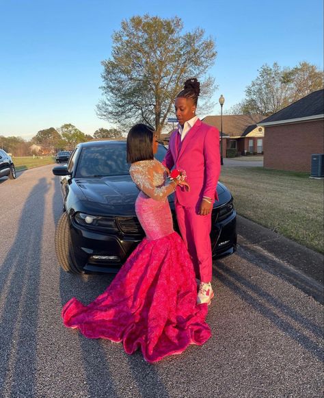 Pink Homecoming Dress Couple, Pink Prom Outfits For Couples, Pink Couple Outfit, Prom Couples Black People, Pink Prom Dresses Black Women, Pink Prom Couple, Prom Fits, Matric Dress, 16th Birthday Decorations