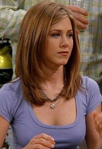 Jennifer Aniston Hair Mid Length, Rachel Green Haircut Layers, 90s Medium Length Hair, Straight Hair Haircuts, Jen Aniston Hair, The Rachel Haircut, Aniston Jennifer, Rachel Green Hair, Rachel Hair