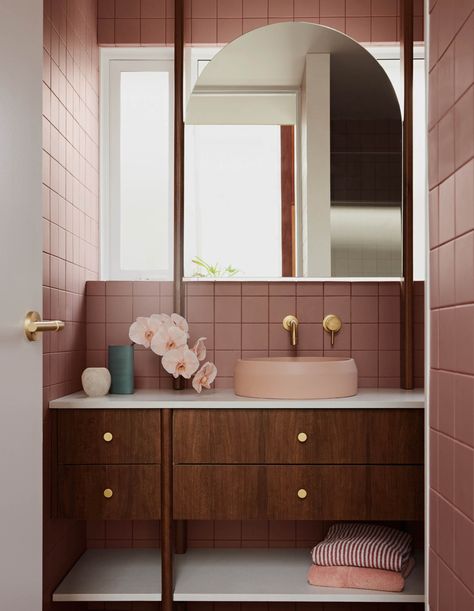 A Playful, Queensland Take On A Mid-Century-Inspired Home Nood Co, Studio Build, Mid Century Bathroom, Sunken Living Room, Australian Interior Design, Classic Cottage, Concrete Basin, Interior Design Awards, Concrete Color