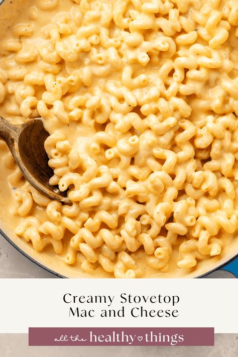 This creamy Stovetop Mac and Cheese Recipe is so easy to make, perfectly cheesy, and comes together in around 30 minutes! Chipotle Potato Salad, Stovetop Mac And Cheese Recipe, Stovetop Macaroni And Cheese, Creamy Mac And Cheese Recipe, Crispy Baked Potatoes, Boxed Mac And Cheese, Stovetop Mac And Cheese, Gluten Free Noodles, Healthy Appetizer Recipes