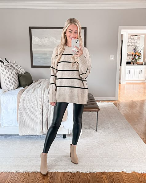 Leather Leggings Booties, Leather Leggings And Sweater Outfit, Sweater And Leather Leggings, Leggings And Chelsea Boots Outfit, Oversize Sweater Leggings Outfit, Faux Leather Leggings Sweater Outfit, Over Size Sweaters Outfit, Oversized Sweater And Leggings, Faux Leather Leggings And Cardigan Outfit