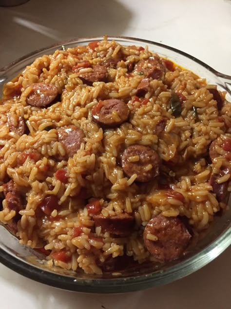 Zatarain jambalaya with smoked sausage Jambalaya Pasta Recipe, Zatarains Jambalaya, Jambalaya Recipes, Sausage Jambalaya Recipe, Jambalaya Rice, Can Cooker, Recipe With Shrimp, Jambalaya Pasta, Jambalaya Recipe Easy