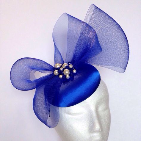 Diy Fascinator, African Kids Clothes, Unusual Hats, Fascinator Hats Diy, African Hair Wrap, Sinamay Hats, Beaded Hat, Fascinator Headband, Elegant Hats