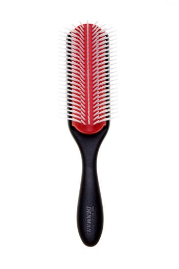 Denman D5 Heavyweight 9 Row brush.  http://www.denmanbrush.com/acatalog/Denman-D5-Heavyweight-9-row-styling-brush.html Deman Brush Styling, Hair Curly Style, Natural Protective Styles, Denman Brush, Thicker Fuller Hair, Hair Towel Wrap, Type 4 Hair, Hair Due, Hair Porosity