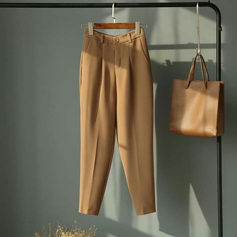 Pants Photoshoot Product, Trousers Product Photography, Pant Flatlay, Trousers Flatlay, Flatlay Pants, Pants Photography Ideas, Pants Flatlay, Pants Photography, Dress Template