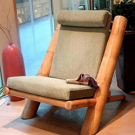 Bamboo Bamboo Furniture Diy, Bamboo Furniture Design, Upcycle Chair, Bamboo Diy, Bamboo Sofa, Bamboo House Design, Bamboo Architecture, Bamboo Decor, Bamboo Chair