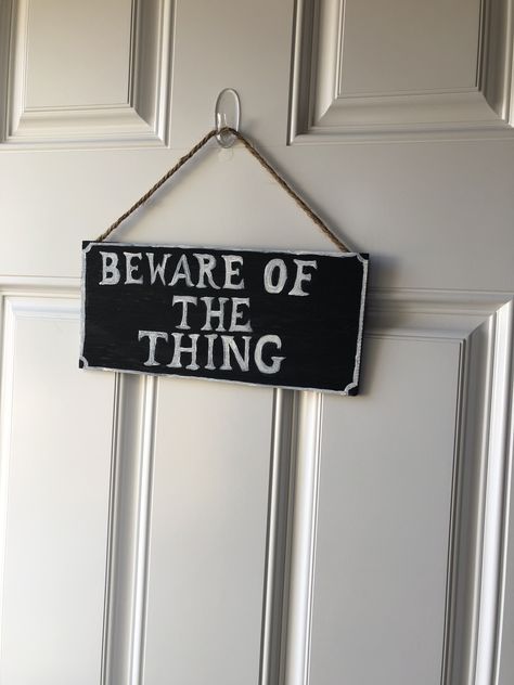 The Addams Family Decor, Wednesday Addams Door Decoration, Wednesday Themed Room, Addams Family Theme Party Decor, Addams Family Party Decorations, Wednesday Addams Halloween Decor, Wednesday Halloween Decor, Addams Family Crafts, Adams Family Halloween Decorations