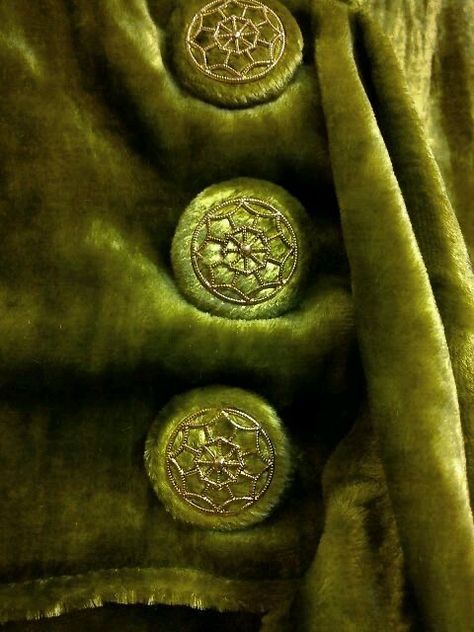 Willow Herb, Dark Autumn, Vintage Velvet, Green Aesthetic, Moss Green, Green Velvet, Shades Of Green, Color Inspiration, Color Me