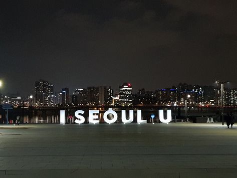 Seoul South Korea Aesthetics, Korea Aesthetic Seoul, Korea Trip Aesthetic, Korea Vibes Aesthetic, South Korean Aesthetic, Korea Moodboard, South Korea Wallpaper, South Korea Seoul Aesthetic, South Korea Aesthetic