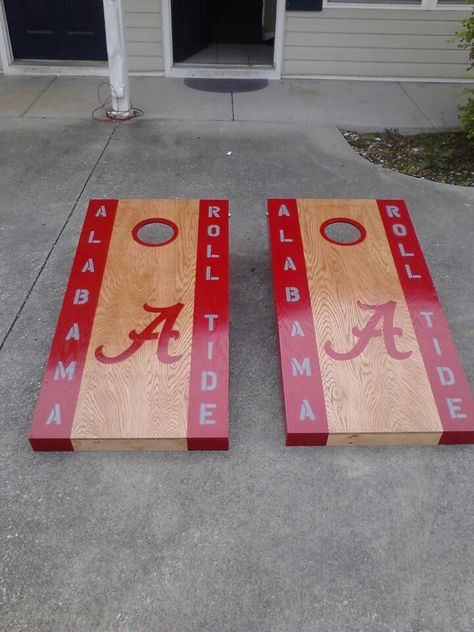 Alabama Cornhole Boards, Cornhole Paint Ideas, Corn Hole Boards Designs, Hole Painting, Diy Cornhole Boards, Cornhole Boards Designs, Corn Hole Boards, Cornhole Designs, Outside Games