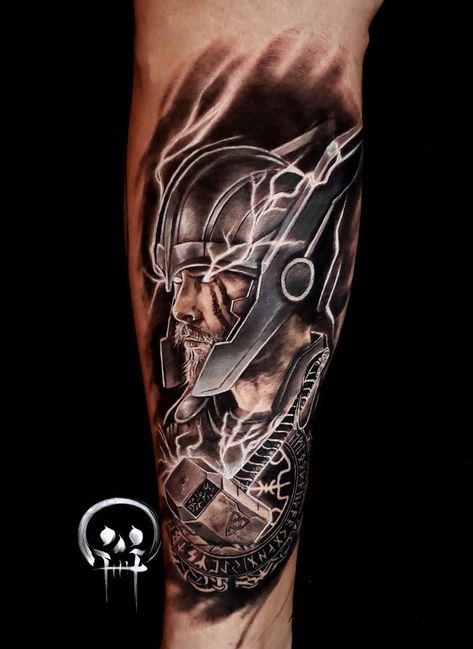 Thor Tattoos For Men, Thor Tattoo Marvel, Marvel Sleeve Tattoo, Thor Tattoo Design, Sean Tattoo, Marvel Sleeve, Superhero Tattoos, Thor Tattoo, Lion Shoulder Tattoo