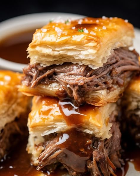 You don't need fancy ingredients to have a crowd-pleasing appetizer. This recipe is proof! French Dip Squares, Philly Cheesesteak Pasta, Cheesesteak Pasta, English Muffin Breakfast, Muffin Breakfast, Tender Roast Beef, French Toast Bake Recipe, Dip Sandwiches, Crab Bisque