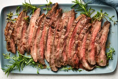 Classic London Broil with Rosemary and Thyme Balsamic Flank Steak, London Broil Marinade, Steak Marinades, Broiled Steak, London Broil Recipes, Steak Marinade Recipes, Corn Relish, Lamb Ribs, London Broil