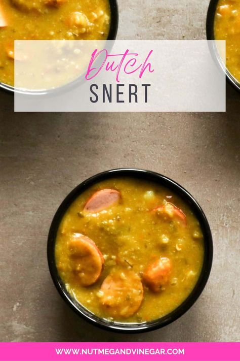 Split pea soup (Snert) Dutch Pea Soup Recipe, Dutch Cuisine, Famous Dishes, Split Pea Soup, Pea Soup, Split Pea, Vegetable Stock, Fresh Vegetables, Leeks