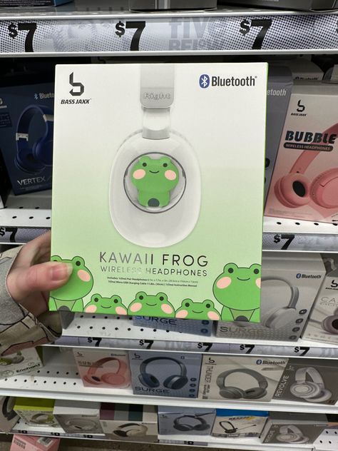 Spotted at 5below Frog Merch, Gamer Headphones, Headphone Decoration, Aesthetic Frog, Frog Stuff, Green Frogs, Green Frog, Product Photos, Cute Jewelry