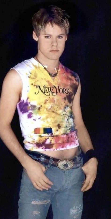 Nashua New Hampshire, Justin Taylor, Randy Harrison, Boys In Crop Tops, Brian And Justin, Queer As Folk, Sonic Fan Characters, Young Fashion, Hair Trimmer