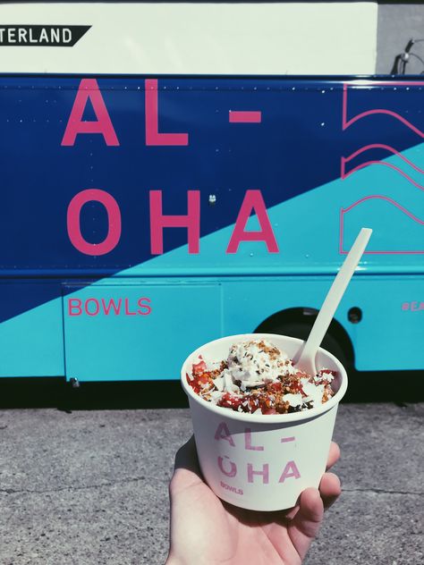 Acai Bowl Truck, Acai Recipes, Açaí Bowls, Start Business, Yogurt Bar, Acai Smoothie Bowl, Acai Smoothie, Burger Sauce, Breakfast Smoothies