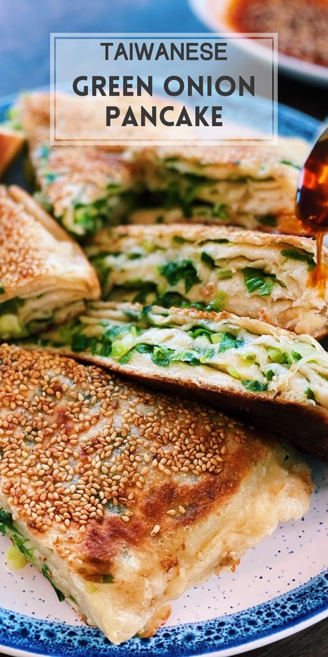 Green Onion Pancake Recipe, Taiwanese Recipes, Green Onions Recipes, Green Onion Pancake, Onion Pancake, Tiffy Cooks, Healthy Asian Recipes, Recipes Authentic, Taiwan Food