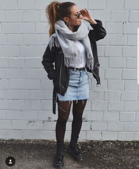 30 cute outfits Denim Skirt Outfits, Winter Skirt Outfit, Grey Scarf, Cute Winter Outfits, Business Outfit, Mode Inspo, Edgy Outfits, Denim Overalls, Casual Fall Outfits