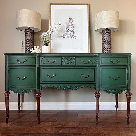 Georgian Bedroom Ideas, Classic Buffet Cabinet, Green Antique Furniture, Painted Buffet Ideas, Porch Stain, Buffet Redo, Victorian Buffet, Jacobean Sideboard, Vintage Buffet Makeover