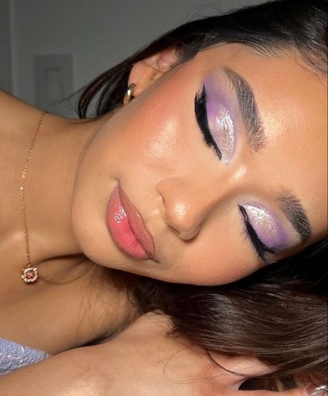 Purple Wedding Makeup, Lilac Makeup, Quinceanera Makeup, Purple Makeup Looks, Purple Quince, Pink Eyeshadow Look, Mack Up, Princess Makeup, Learn Makeup