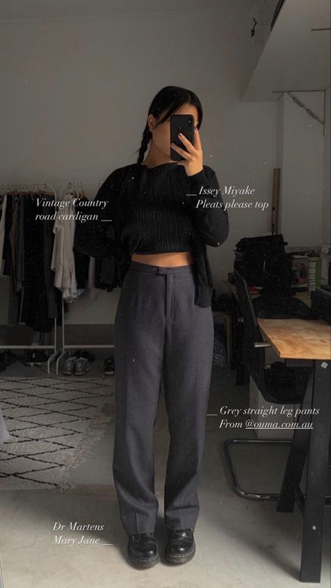 Pants With Doc Martens, Martens Outfit, Doc Martens Outfit, Pleated Pants, Vintage Country, Doc Martens, Issey Miyake, Dr. Martens, Straight Leg Pants