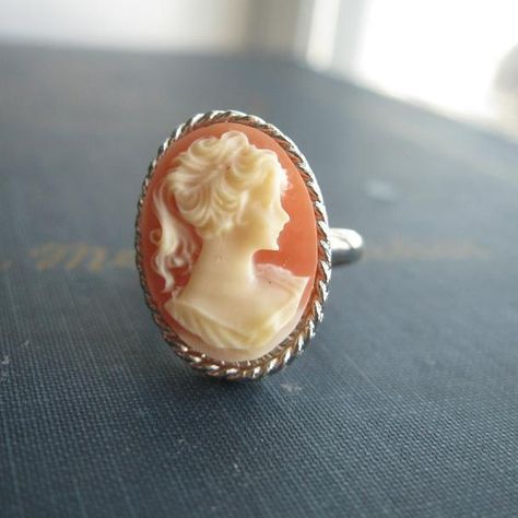 Carnelian and Cream Cameo Ring Cameo Rings, Vintage Cameo Jewelry, Figural Jewelry, Jewelry Casket, Initial Necklaces, Out Of The Blue, Miscellaneous Items, Cameo Jewelry, French Dolls