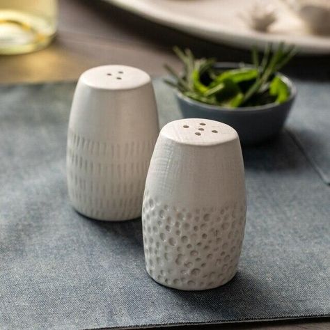 Textured Salt & Pepper Set Modern Kitchen Accessories, Pottery Lessons, Cerámica Ideas, Sculptures Céramiques, Ancient Pottery, Glaze Ceramics, Pottery Crafts, Salt Shaker, Ceramic Kitchen