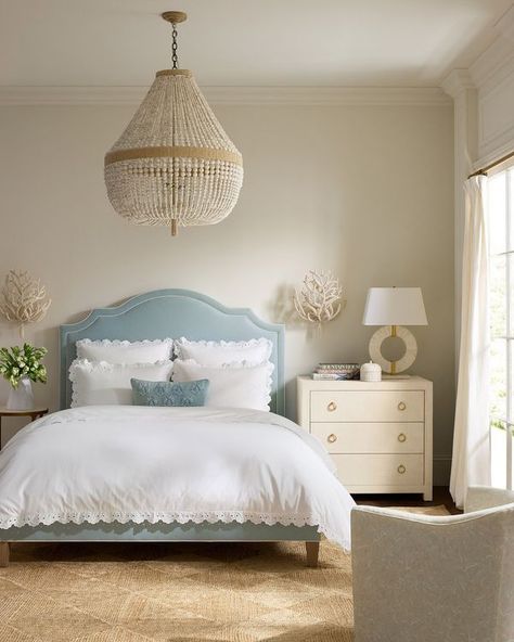 Serena & Lily Bedroom Upholstered Bed, Upholstered Bedroom, Bedroom Design Inspiration, British Home, Serena Lily, Coastal Grandmother, Serena And Lily, Serena & Lily, Contrast Piping