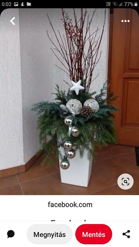 Christmas Floor Vase Ideas, Christmas Urns, Christmas Decorations Centerpiece, Christmas Pots, Christmas Candle Decorations, Christmas Flower Arrangements, Christmas Planters, Christmas Floral Arrangements, Christmas Centerpieces Diy