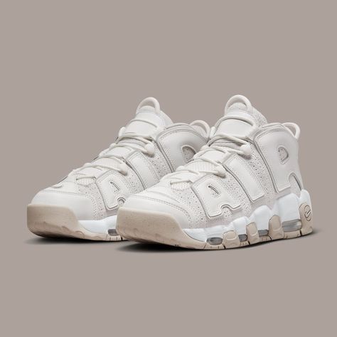 Nike Air Uptempo, Nike Air More Uptempo, Nike Air More, All Nike Shoes, Funky Shoes, Fresh Shoes, Hype Shoes, Shoe Inspo, Aesthetic Shoes