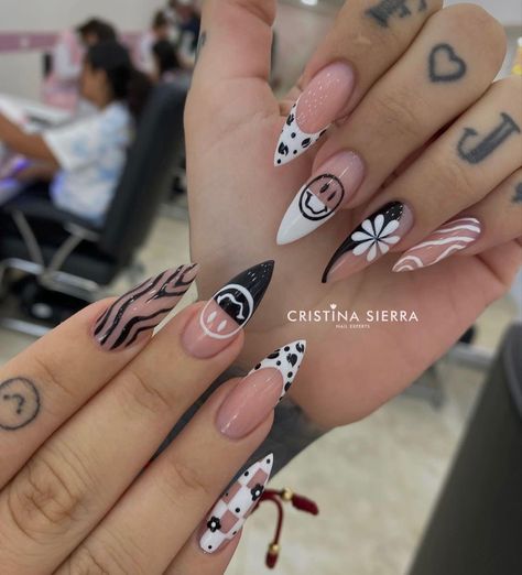 Long Edgy Nails, Classy But Edgy Nails, Opposite Nail Designs, Emo Spring Nails, Spring Edgy Nails, Alternative Spring Nails, Alt Spring Nails, Hairstylist Nails Ideas, Edgy Birthday Nails